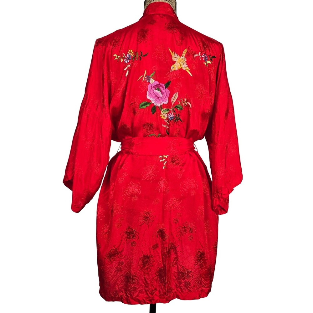 Vintage Golden Bee Red Rayon Embroidered Kimono Robe Bird Floral Belted‎ Small